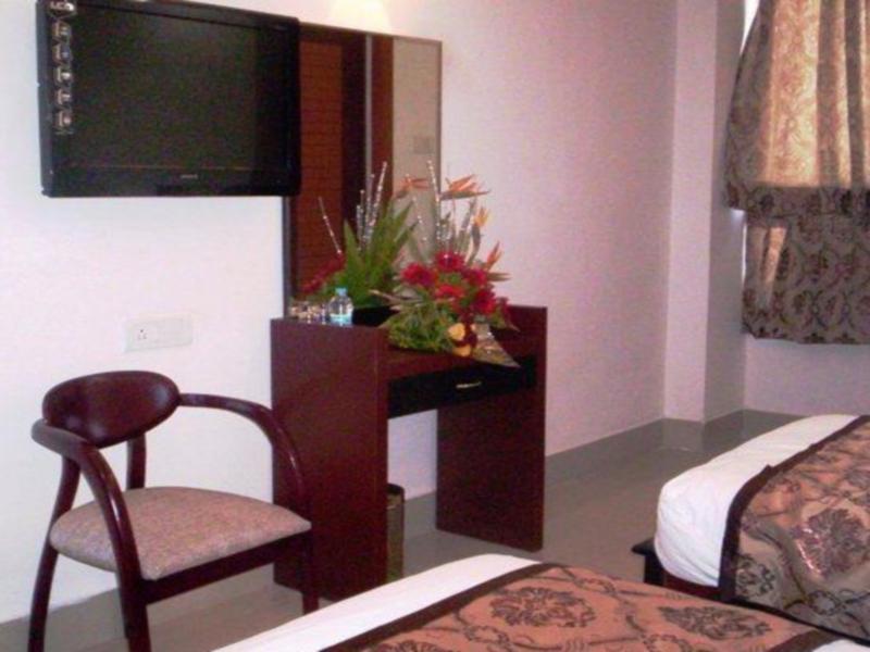باتنا Hotel Elevens Inn المظهر الخارجي الصورة